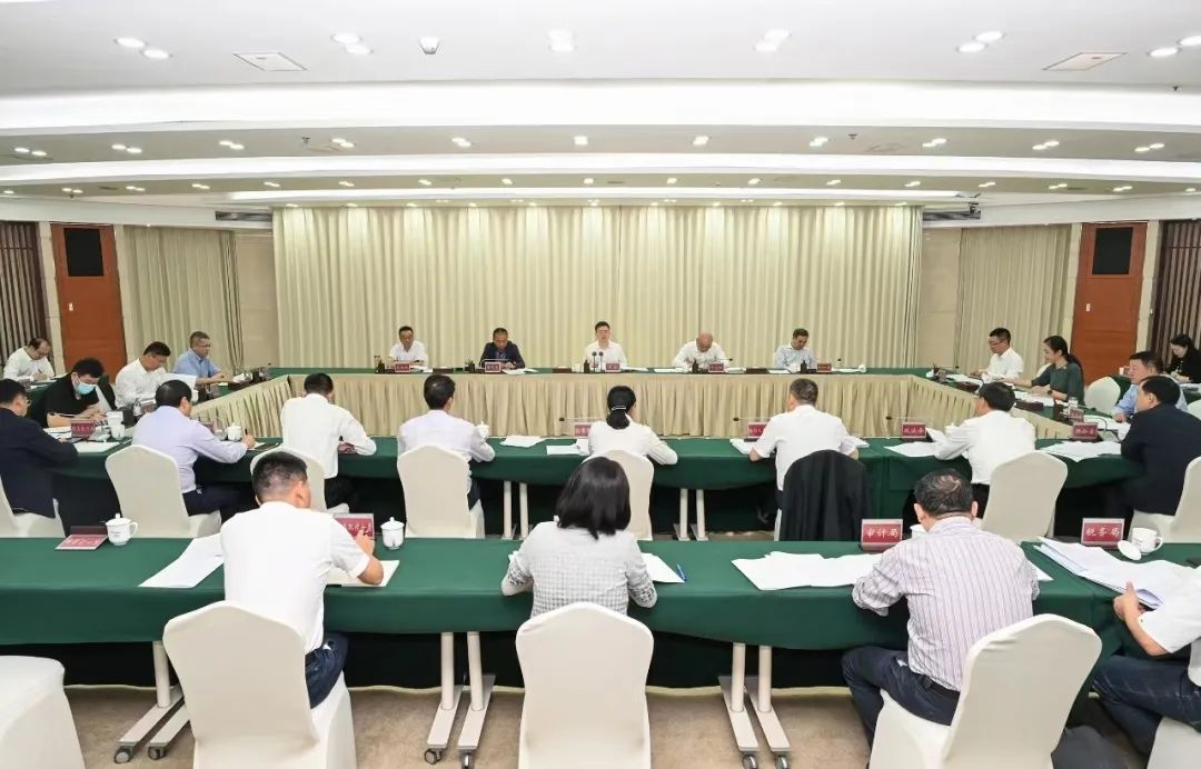 1696640438786595.jpg 640.jpg